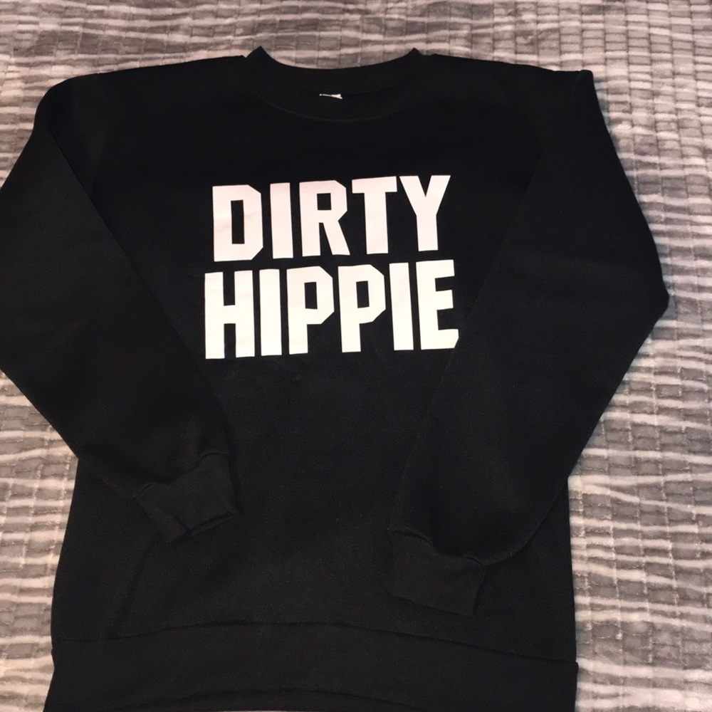 DIRTY HIPPIE SWEATSHIRT SIZE MEDIUM!